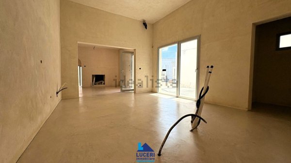 casa indipendente in vendita a Cutrofiano