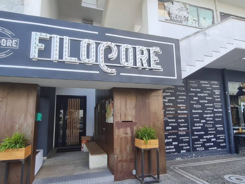 negozio in vendita a Cutrofiano