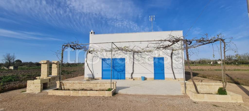 casa indipendente in vendita a Cutrofiano