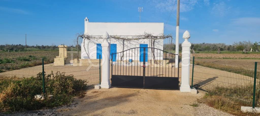 casa indipendente in vendita a Cutrofiano