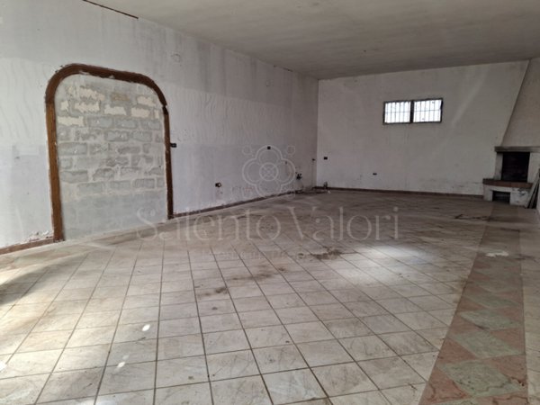 casa indipendente in vendita a Cutrofiano