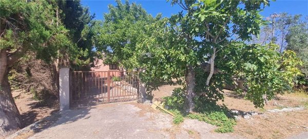 casa indipendente in vendita a Cutrofiano