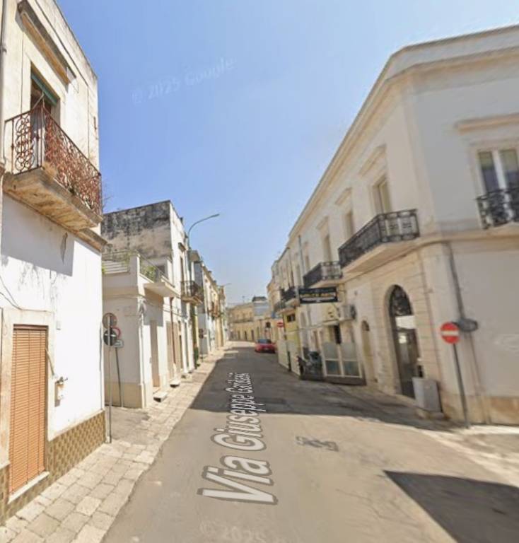 casa indipendente in vendita a Cutrofiano