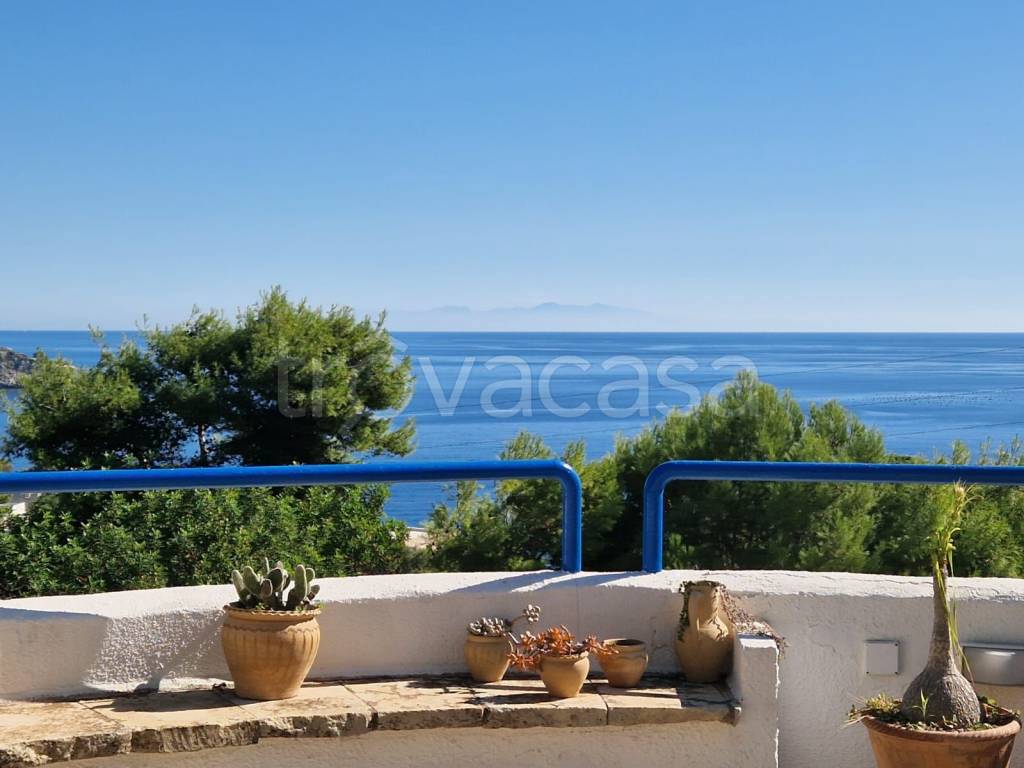 casa indipendente in vendita a Diso