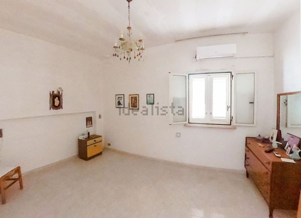 casa indipendente in vendita a Diso in zona Marittima