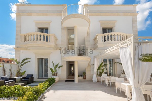 casa indipendente in vendita a Diso in zona Marittima