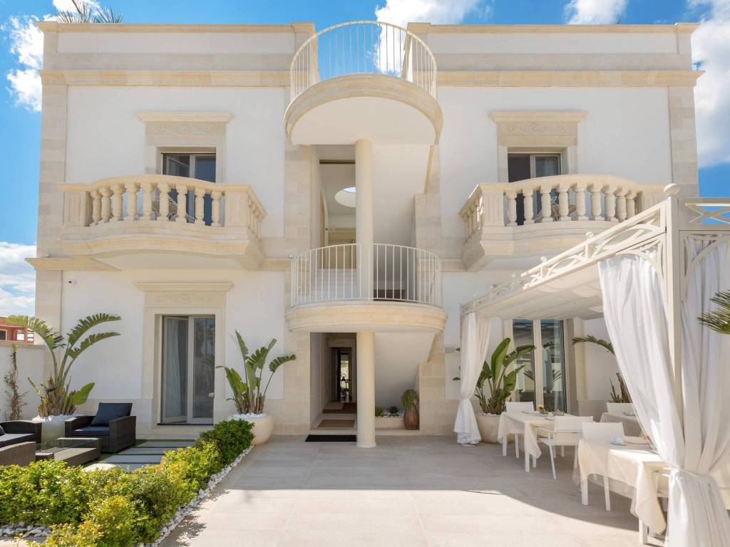 casa indipendente in vendita a Diso in zona Marittima