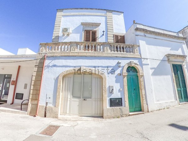 pentavano in vendita a Diso in zona Marittima