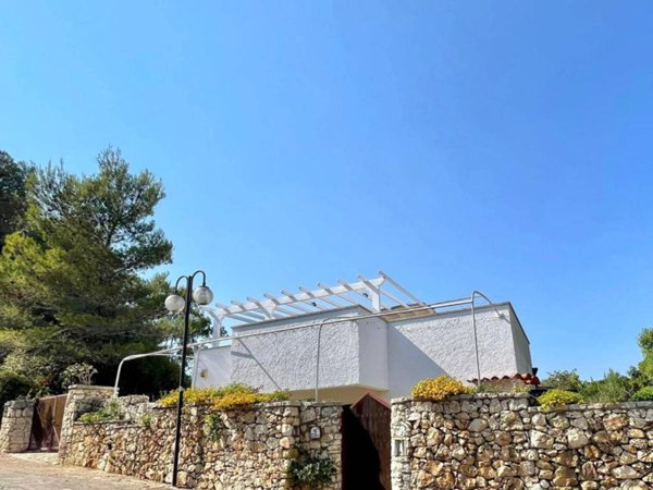 appartamento in vendita a Diso in zona Marittima