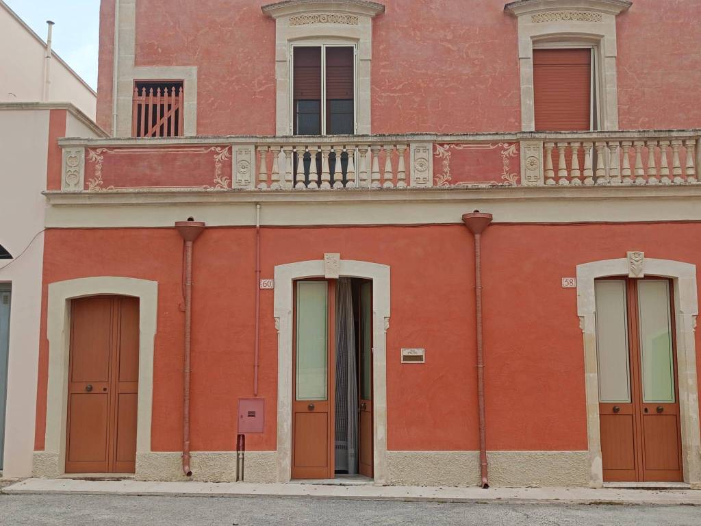 casa indipendente in vendita a Diso in zona Marittima