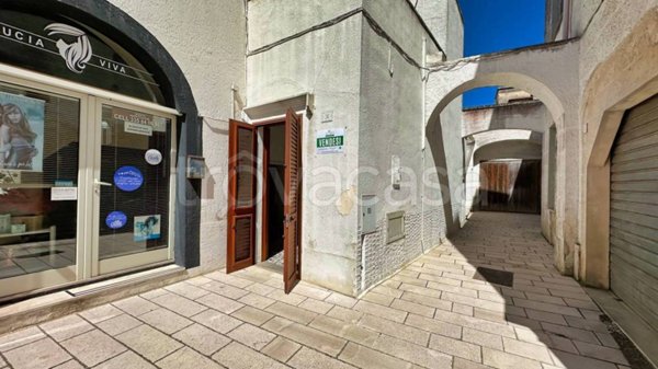 casa indipendente in vendita a Diso in zona Marittima