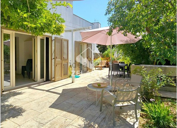 casa indipendente in vendita a Diso in zona Marittima