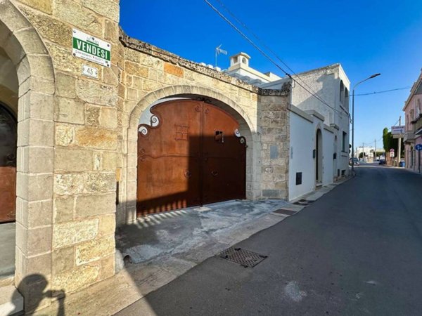 casa indipendente in vendita a Diso in zona Marittima