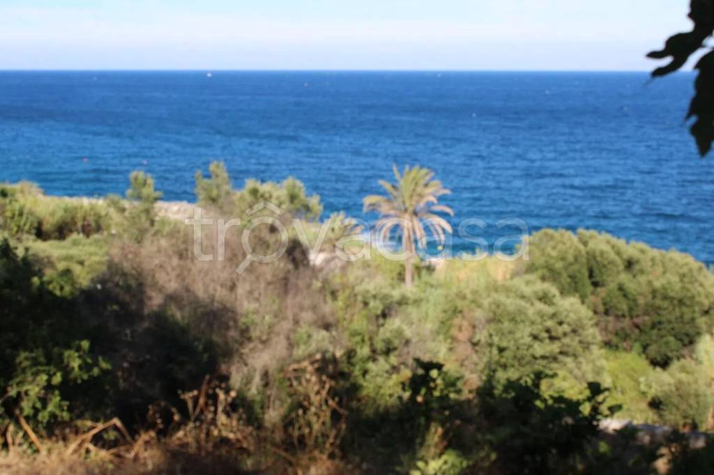 terreno agricolo in vendita a Diso in zona Marittima