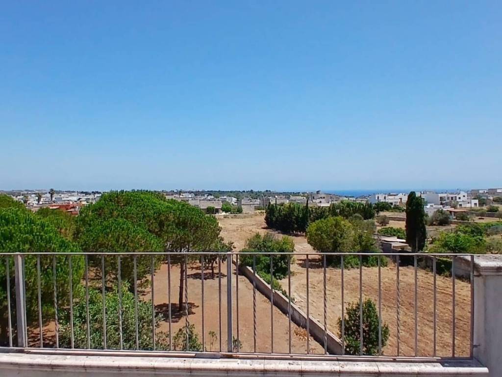 appartamento in vendita a Diso in zona Marittima