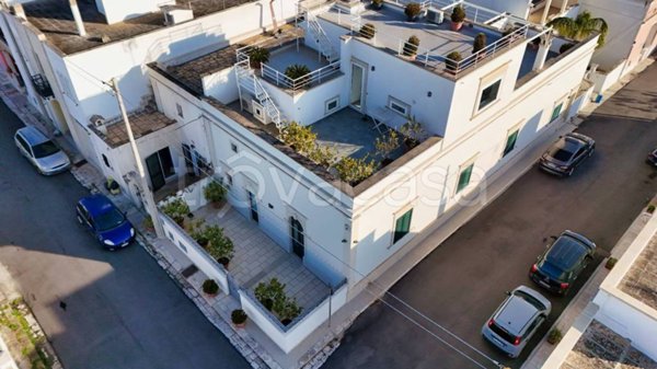 casa indipendente in vendita a Diso in zona Marittima