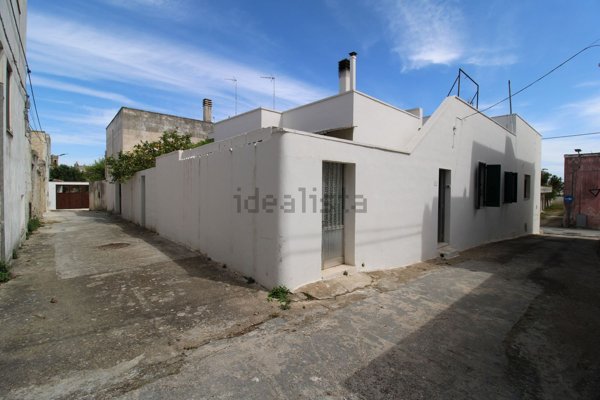 casa indipendente in vendita a Diso in zona Marittima