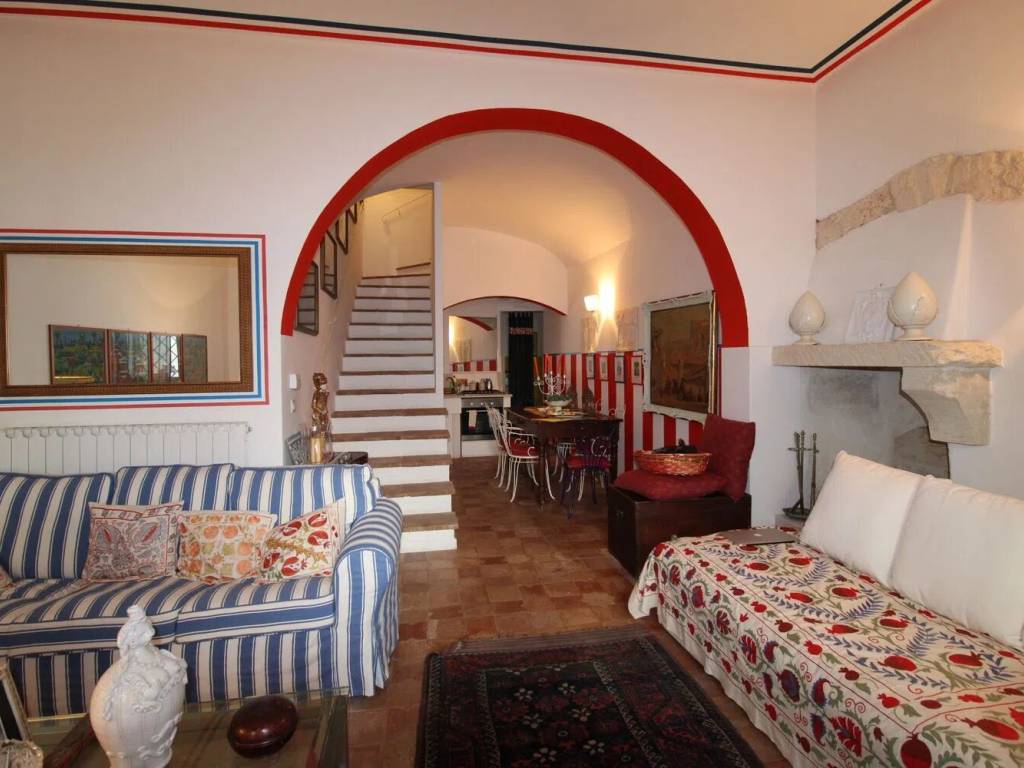 casa indipendente in vendita a Diso in zona Marittima