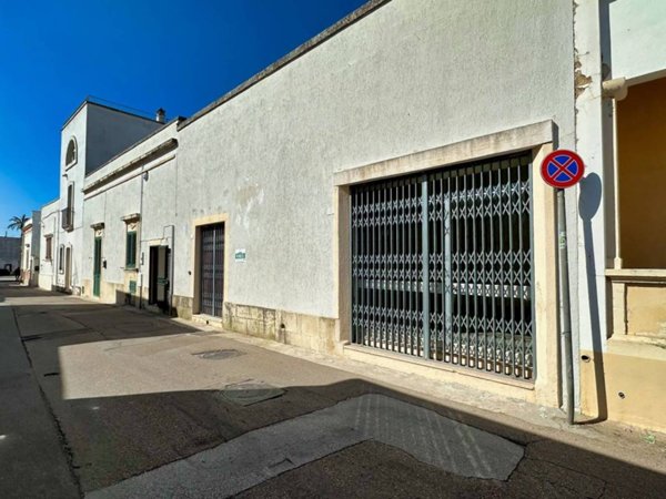 negozio in vendita a Diso in zona Marittima