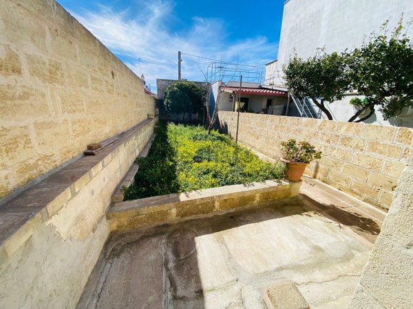 appartamento in vendita a Diso in zona Marittima