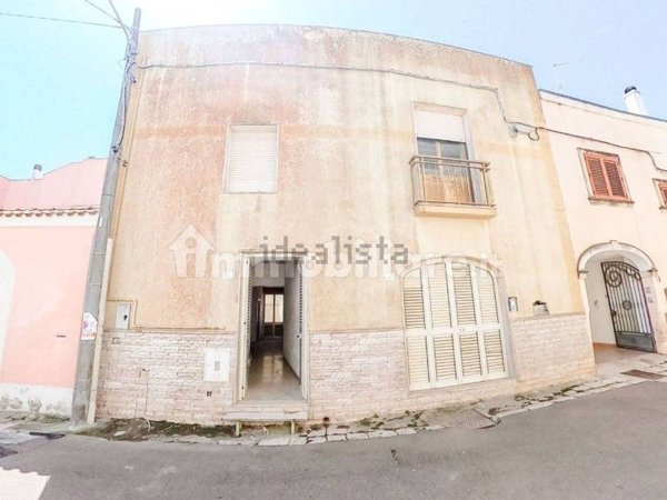 pentavano in vendita a Diso in zona Marittima