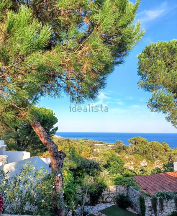 casa indipendente in vendita a Diso in zona Marina di Marittima