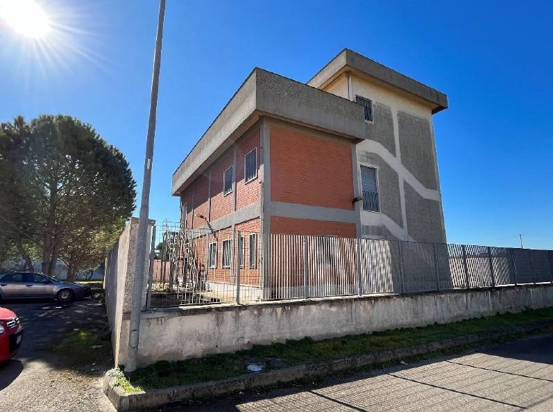 locale commerciale in vendita a Diso