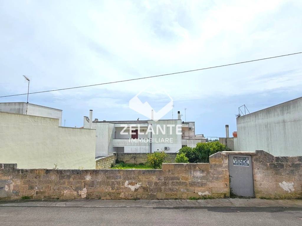 casa indipendente in vendita a Diso in zona Marittima