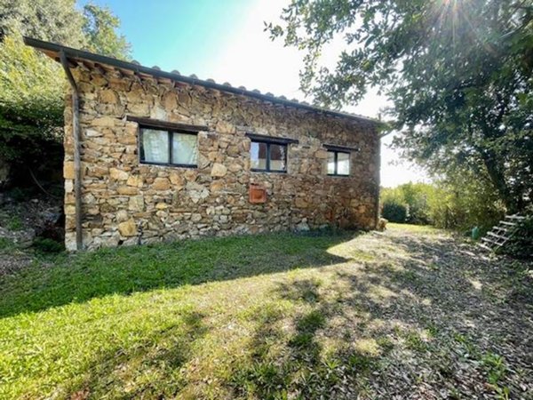 casa indipendente in vendita a Diso in zona Marittima