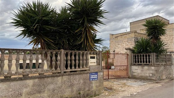 appartamento in vendita a Diso in zona Marittima