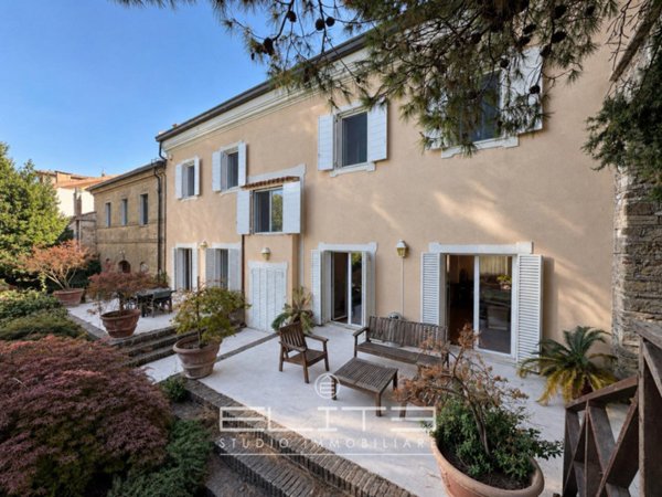 casa indipendente in vendita a Diso in zona Marittima
