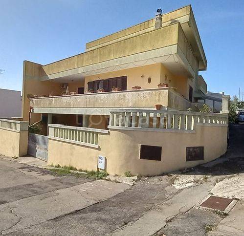 casa indipendente in vendita a Gagliano del Capo