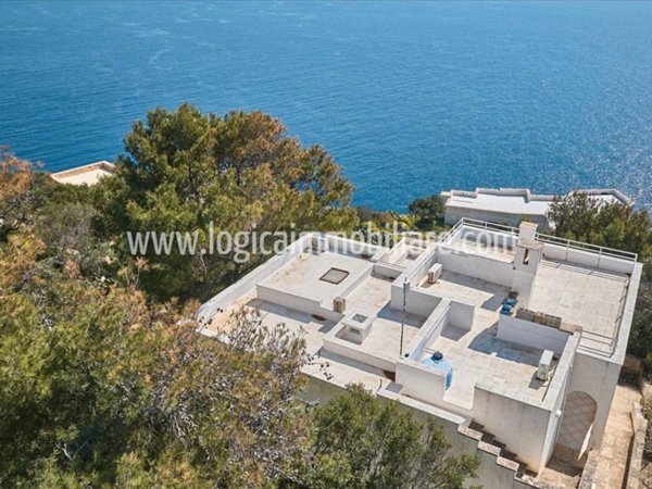 casa indipendente in vendita a Gagliano del Capo
