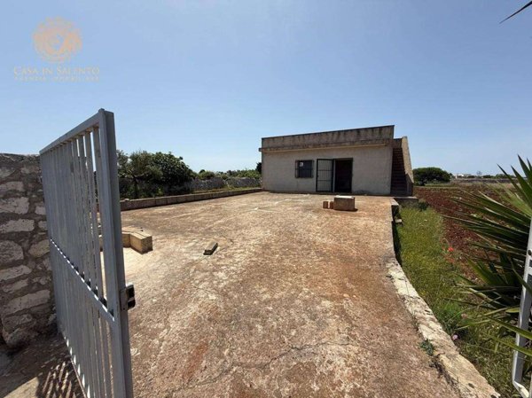 casa indipendente in vendita a Gagliano del Capo