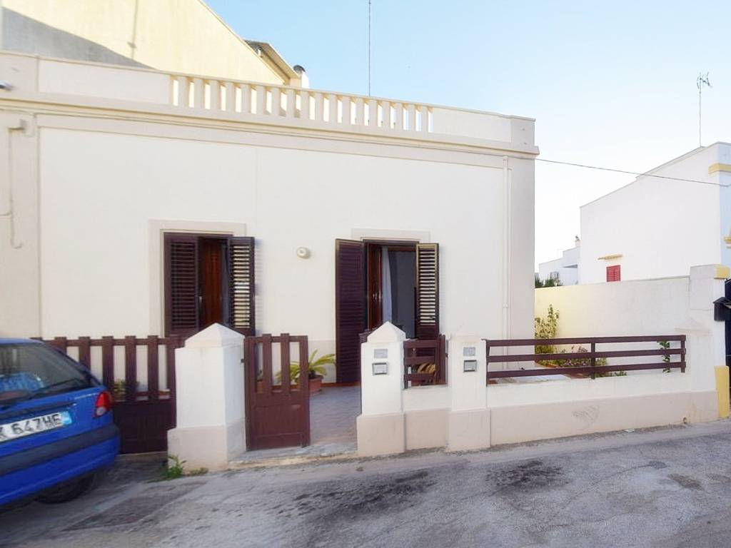 casa indipendente in vendita a Gagliano del Capo