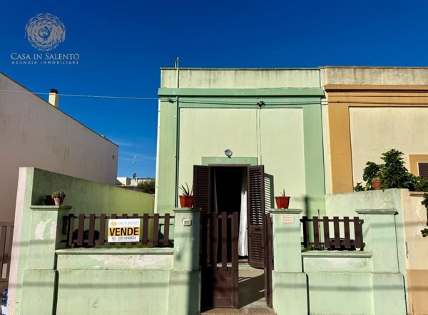 casa indipendente in vendita a Gagliano del Capo in zona Arigliano