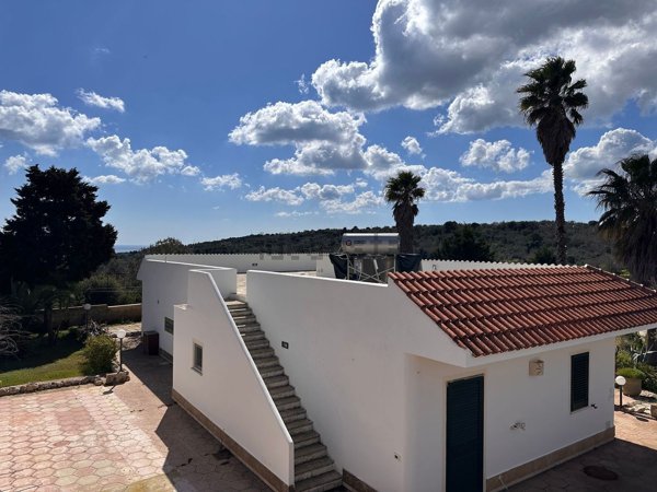 casa indipendente in vendita a Gagliano del Capo