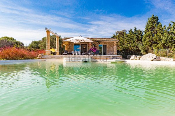 casa indipendente in vendita a Gagliano del Capo