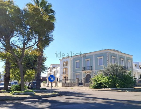 locale commerciale in vendita a Gagliano del Capo