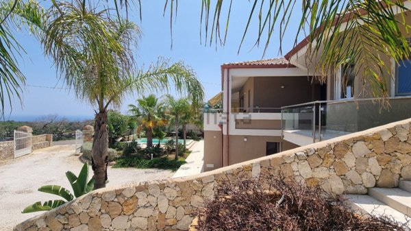 casa indipendente in vendita a Gagliano del Capo