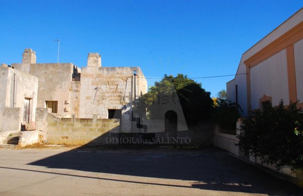 casa indipendente in vendita a Gagliano del Capo in zona Arigliano