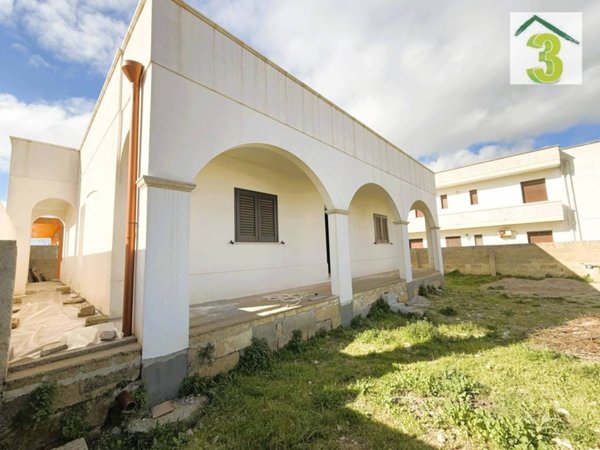casa indipendente in vendita a Gagliano del Capo