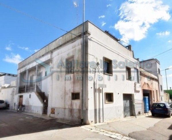 casa indipendente in vendita a Gagliano del Capo
