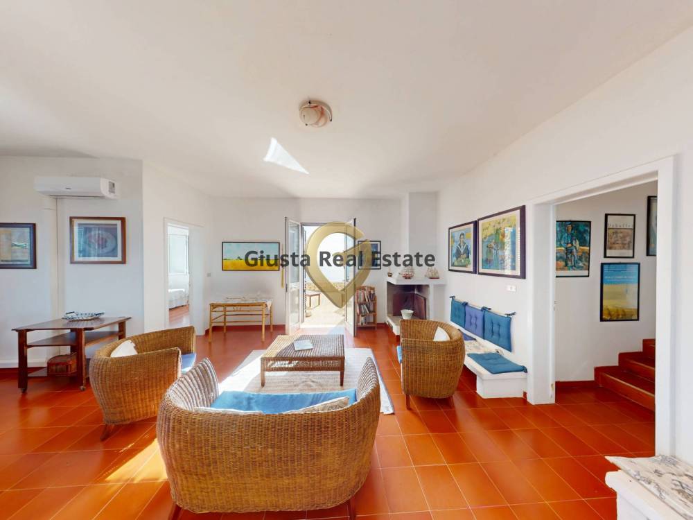 locale di sgombero in vendita a Gagliano del Capo