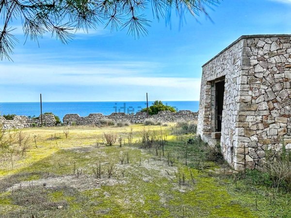 casa indipendente in vendita a Gagliano del Capo