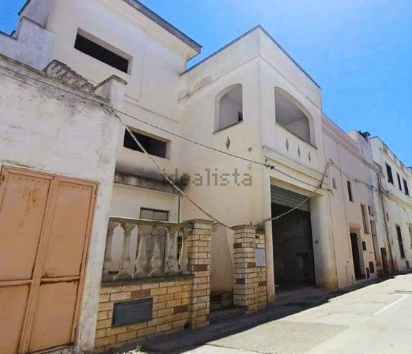 casa indipendente in vendita a Gagliano del Capo