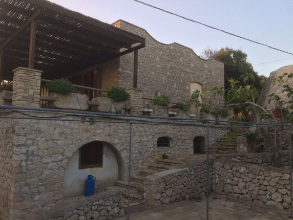 casa indipendente in vendita a Gagliano del Capo