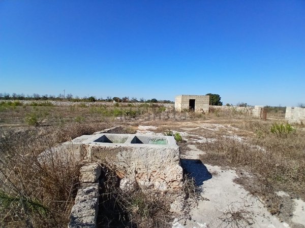 terreno in vendita a Gagliano del Capo in zona San Dana