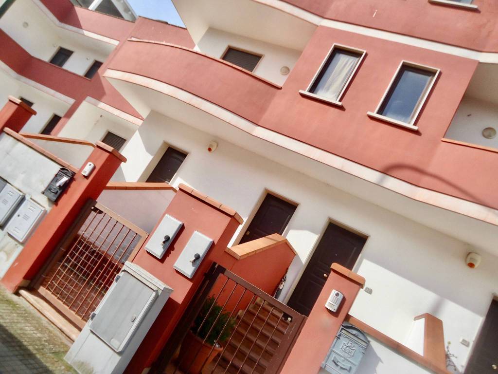casa indipendente in vendita a Galatina in zona Noha
