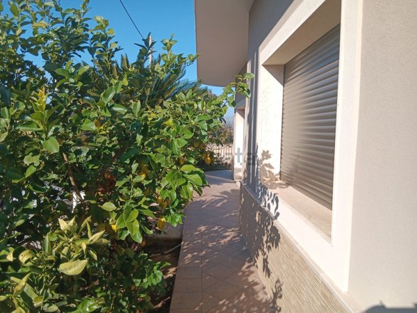 casa indipendente in vendita a Galatina in zona Collemeto